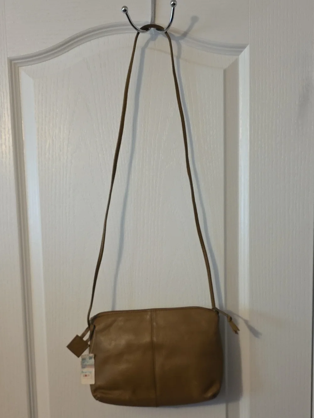 Vintage Amanda Smith Leather Classic Tan Crossbody Bag - Women's Shoulder Bag - Picture 2 of 3